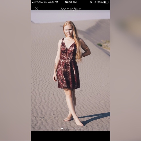 Red Dress - Picture 3 of 8